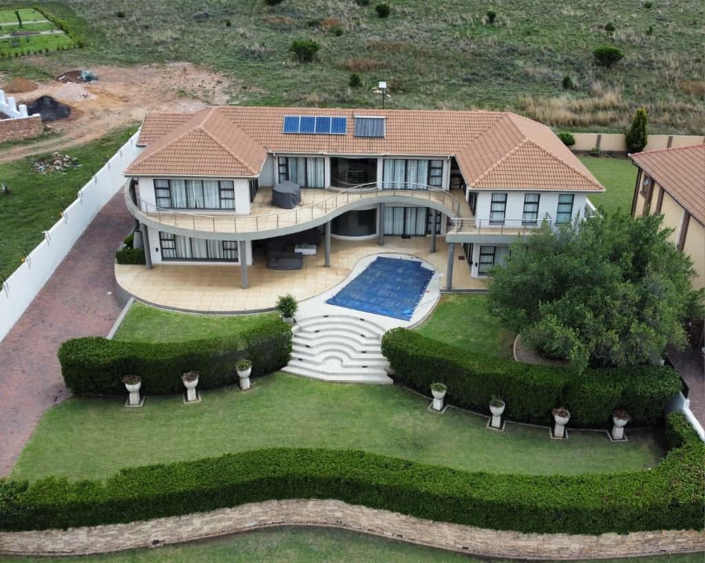 Country House in Bankenveld, Mpumalanga, South Africa 1 - 16624481