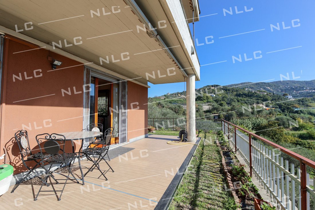 Villa in Lavagna, Liguria, Italy 2 - 16668939