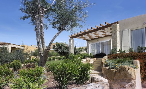 Apartment in Chloraka, Paphos, Cyprus 1