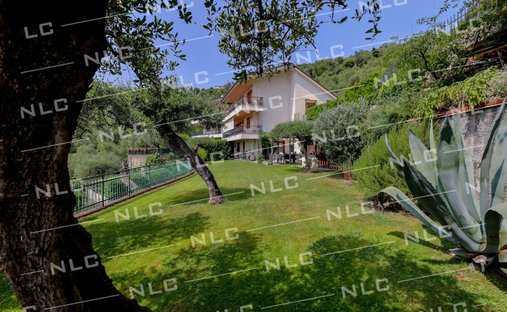House in Leivi, Liguria, Italy 1