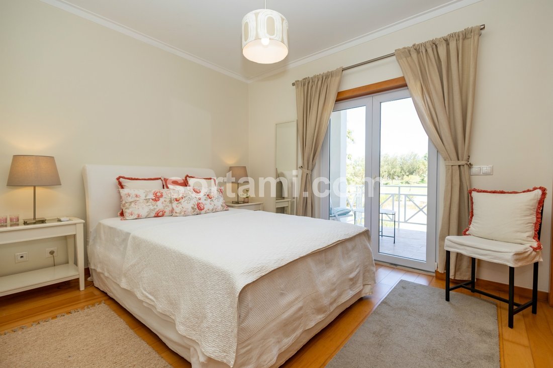 House in Vilamoura, Quarteira, Algarve 2 - 16668907