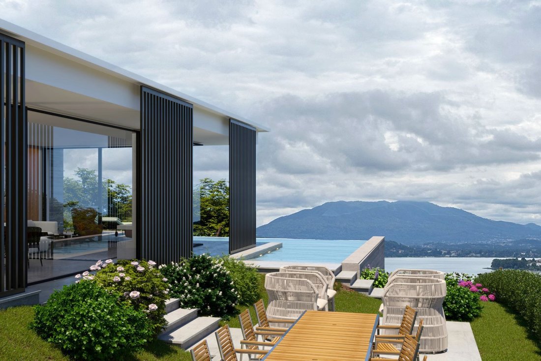 Villa in Meina, Piedmont, Italy 1 - 16670974