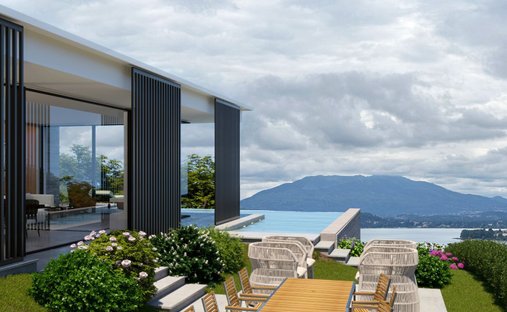 Villa in Meina, Piedmont, Italy 1