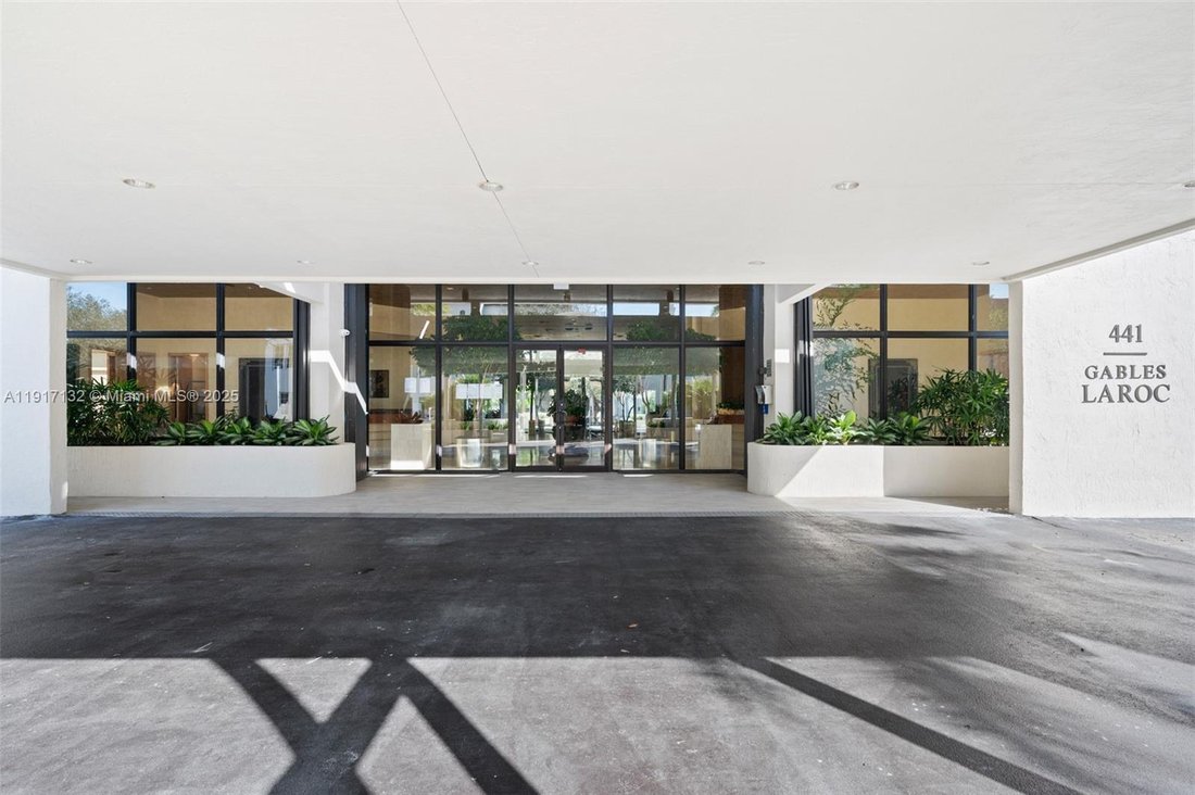 Condo in Coral Gables, Florida, United States 2 - 16669922