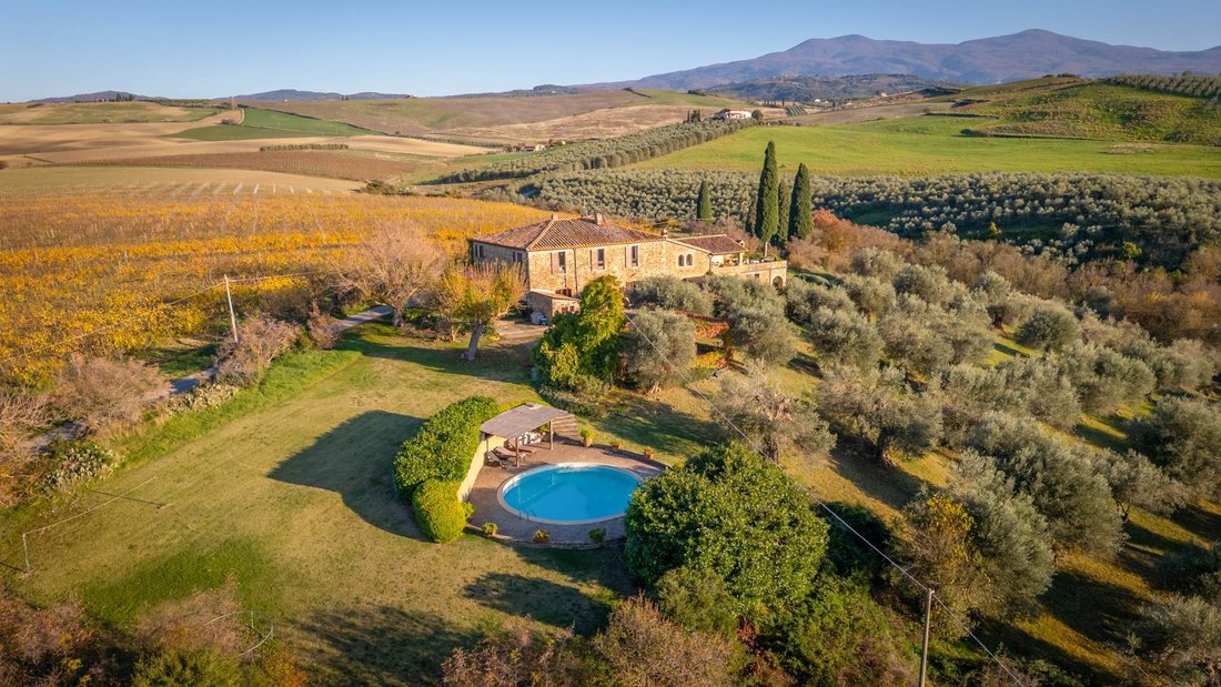 Country House in Castel del Piano, Tuscany, Italy 3 - 16668874