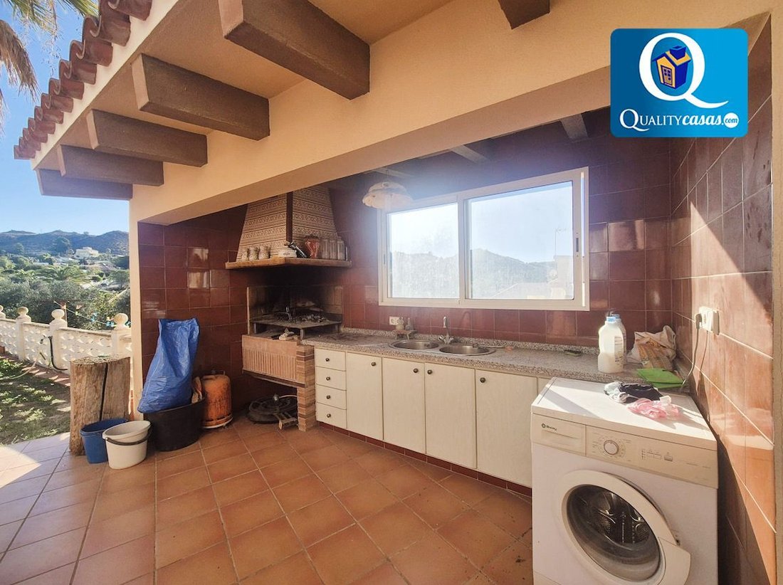 Villa in Busot, Valencian Community, Spain 4 - 16671087
