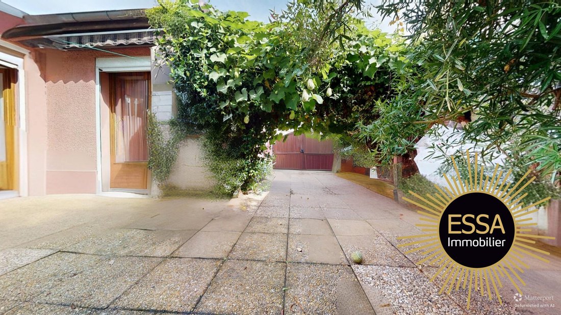House in Pavé des Gardes, Chaville, France 1 - 16670836