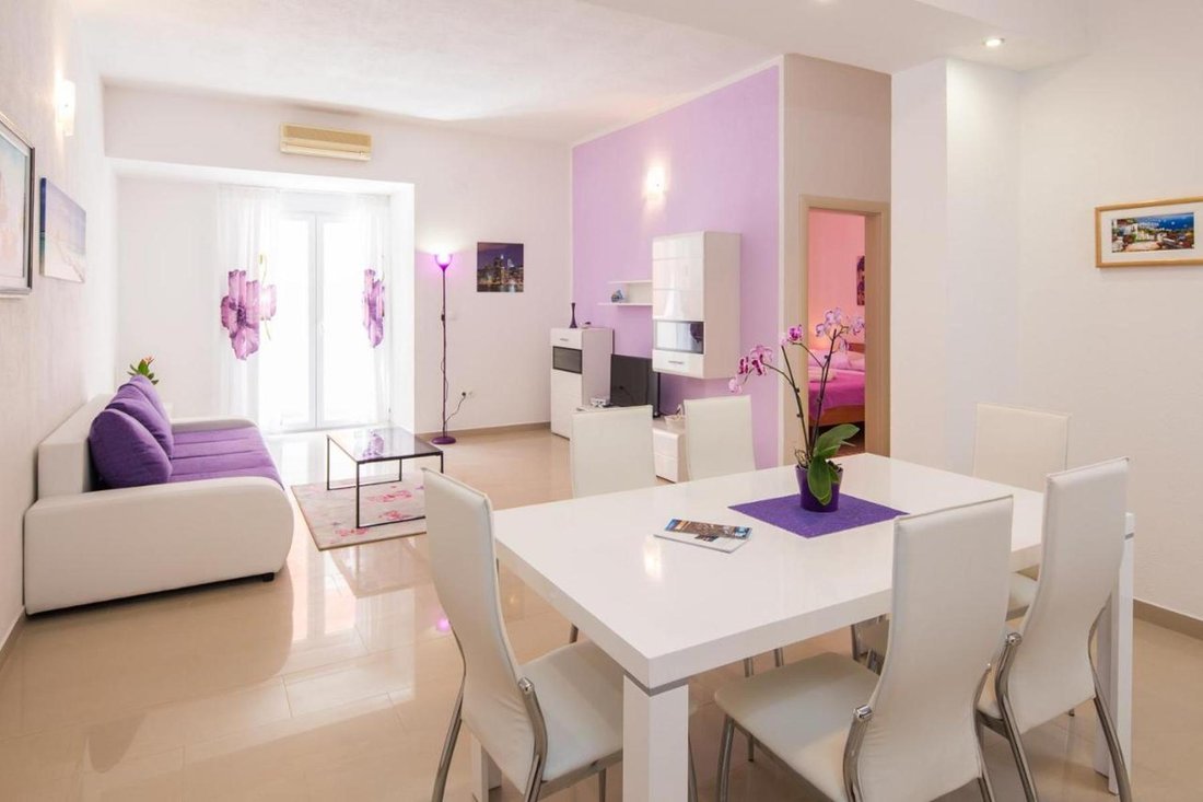 Apartment in Miljevac, Split-Dalmatia County, Croatia 2 - 16669769