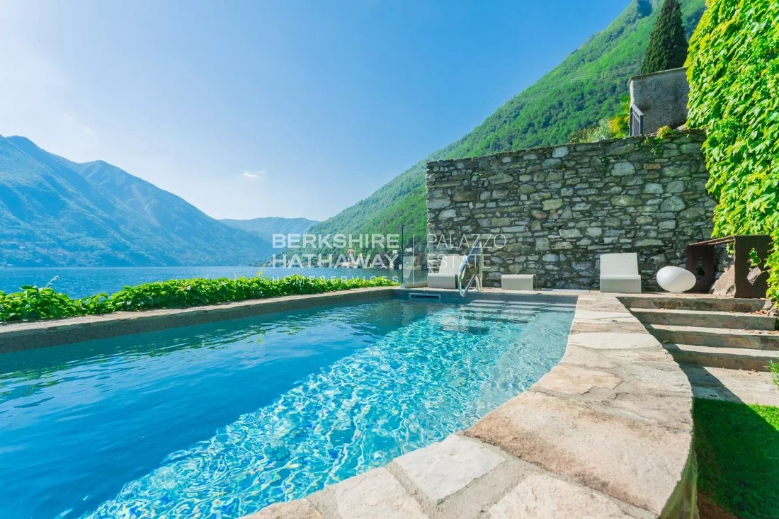 Villa en Brienno, Lombardía, Italia 1 - 16668906