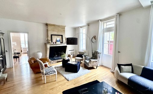 Castle for Sale in Saint-Émilion, Nouvelle-Aquitaine, France