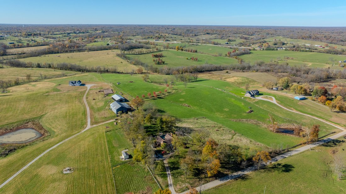 Farm Ranch in Paris, Kentucky, United States 5 - 16668151