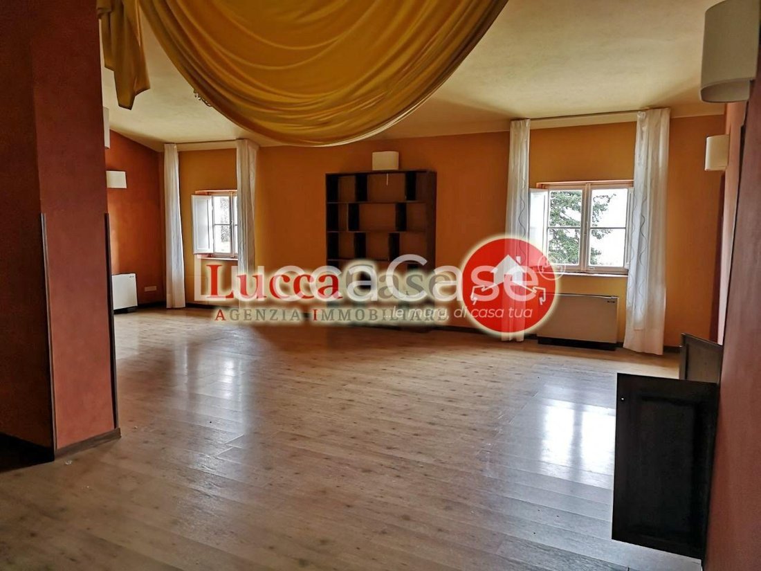 Villa in Historic Center, Lucca, Tuscany 5 - 16668815