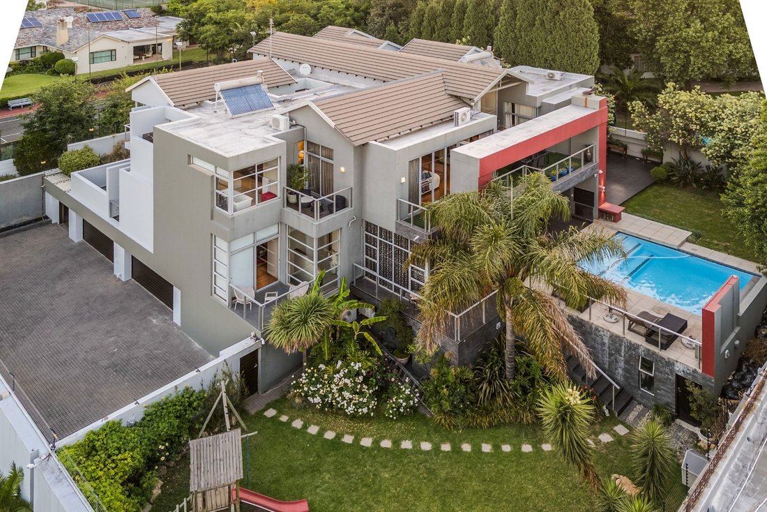 Maison à Atholl, Gauteng, Afrique du Sud 1 - 16668801