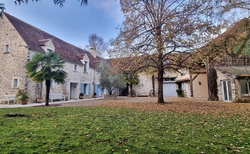 House in Chalautre-la-Grande, Ile-de-France, France 1