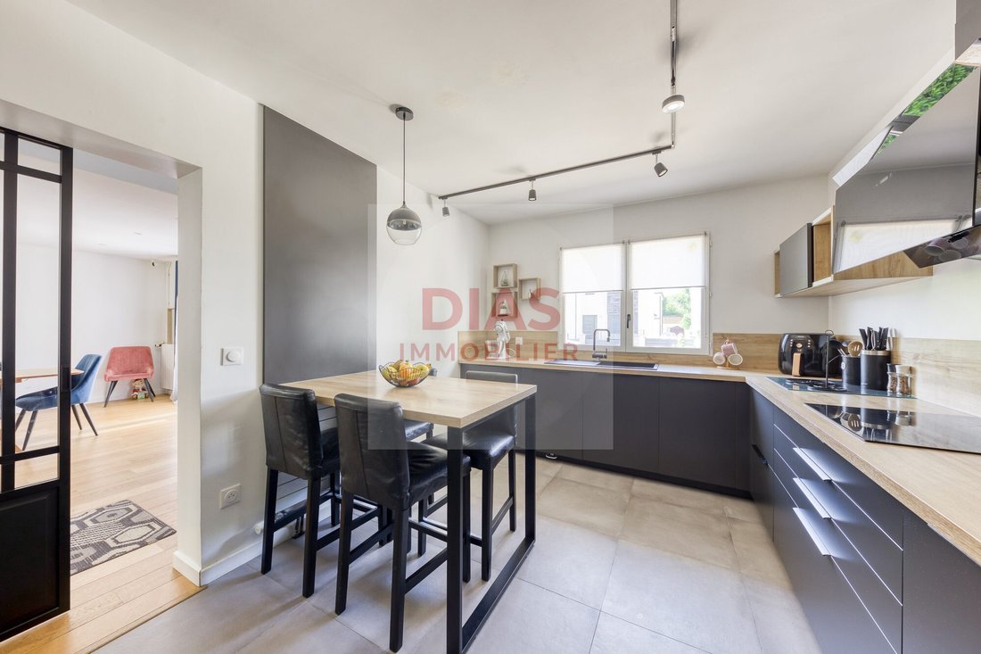 House in Villiers-sur-Marne, Ile-de-France, France 4 - 16574622