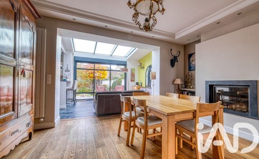 Castle for Sale in Meaux, Île-de-France, France