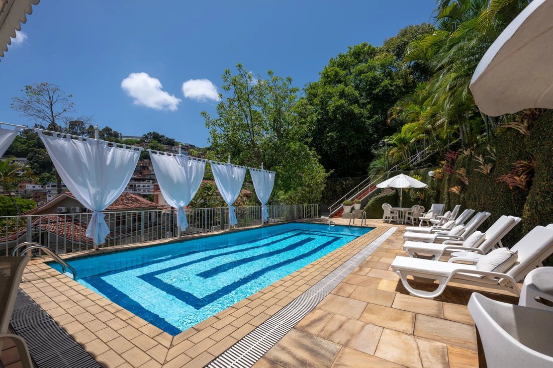 Villa in Rio de Janeiro, State of Rio de Janeiro, Brazil 3 - 10449523