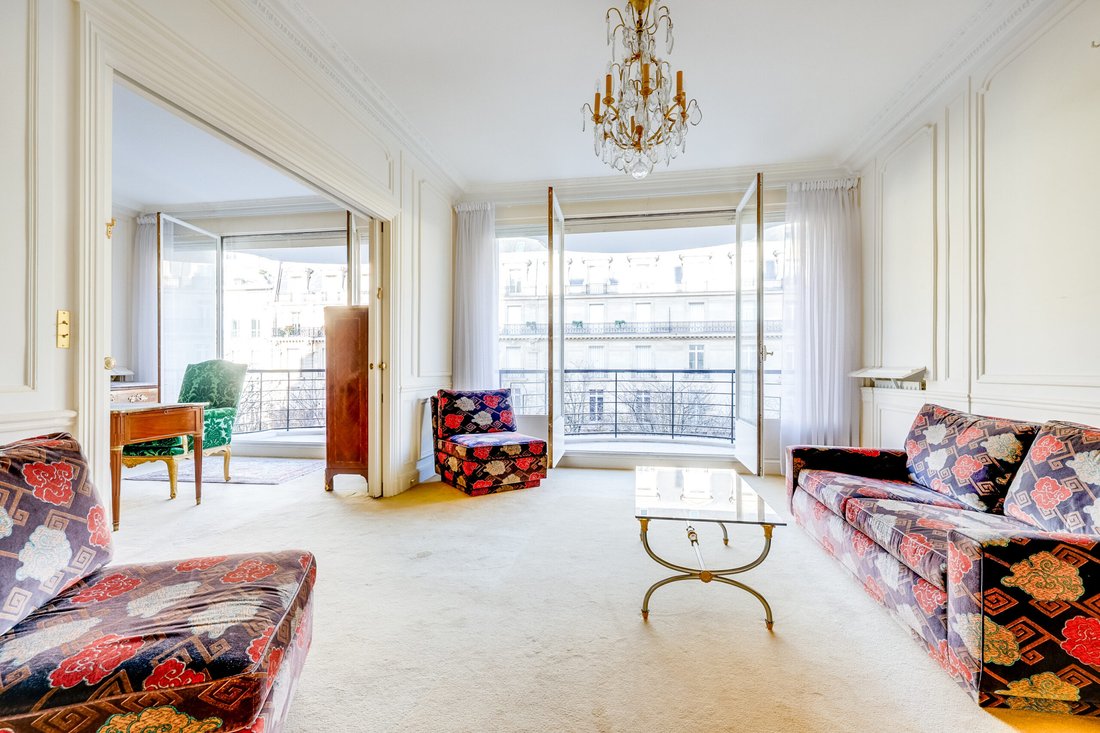 Apartment in Saint Philippe du Roule, Paris 8e Arrondissement, Paris 2 - 16668954