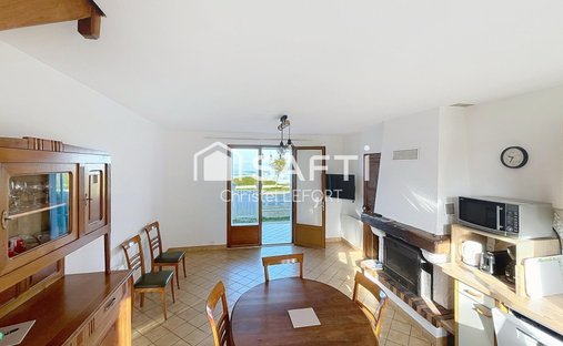 Castle for Sale in Saint-Michel-Chef-Chef, Pays de la Loire, France - 5