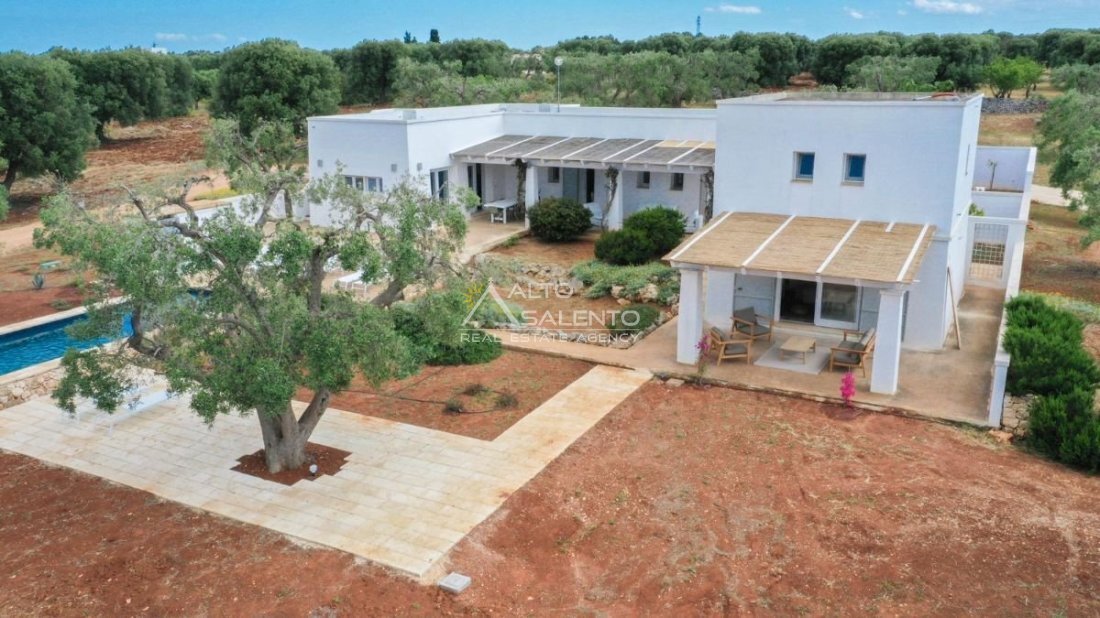 Villa in Carovigno, Apulia, Italy 4 - 16623294