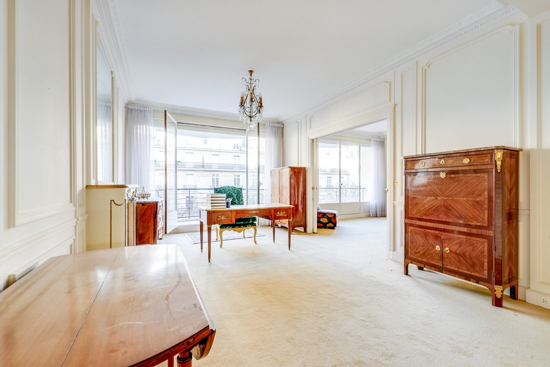 Apartment in Saint Philippe du Roule, Paris 8e Arrondissement, Paris 3 - 16668954