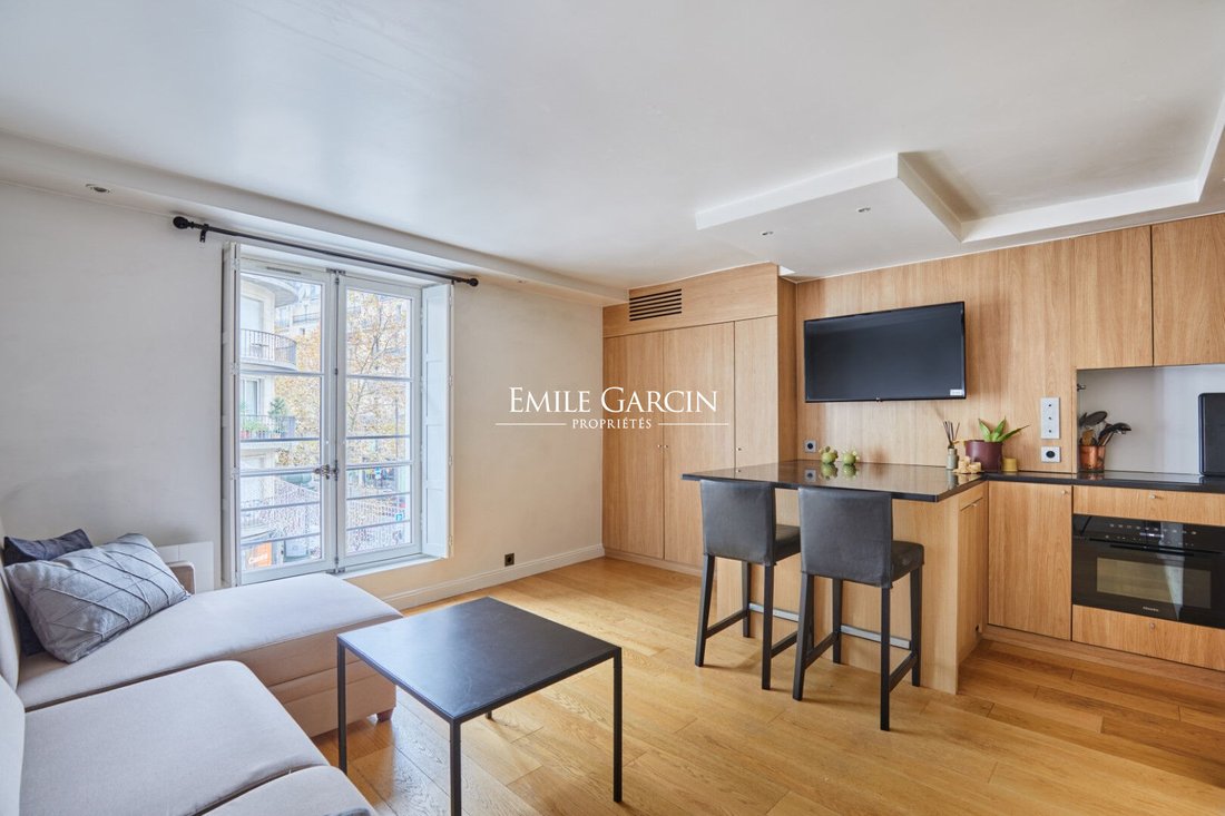 Apartment in Invalides, Paris 7e Arrondissement, Paris 1 - 16671223
