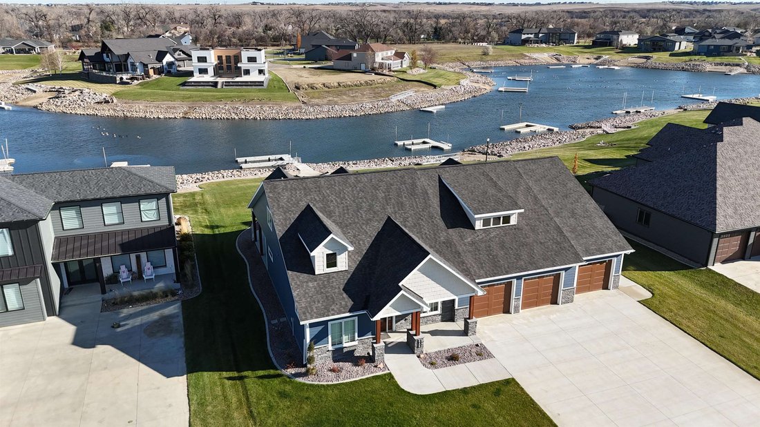 House in Bismarck, North Dakota, United States 4 - 16669947
