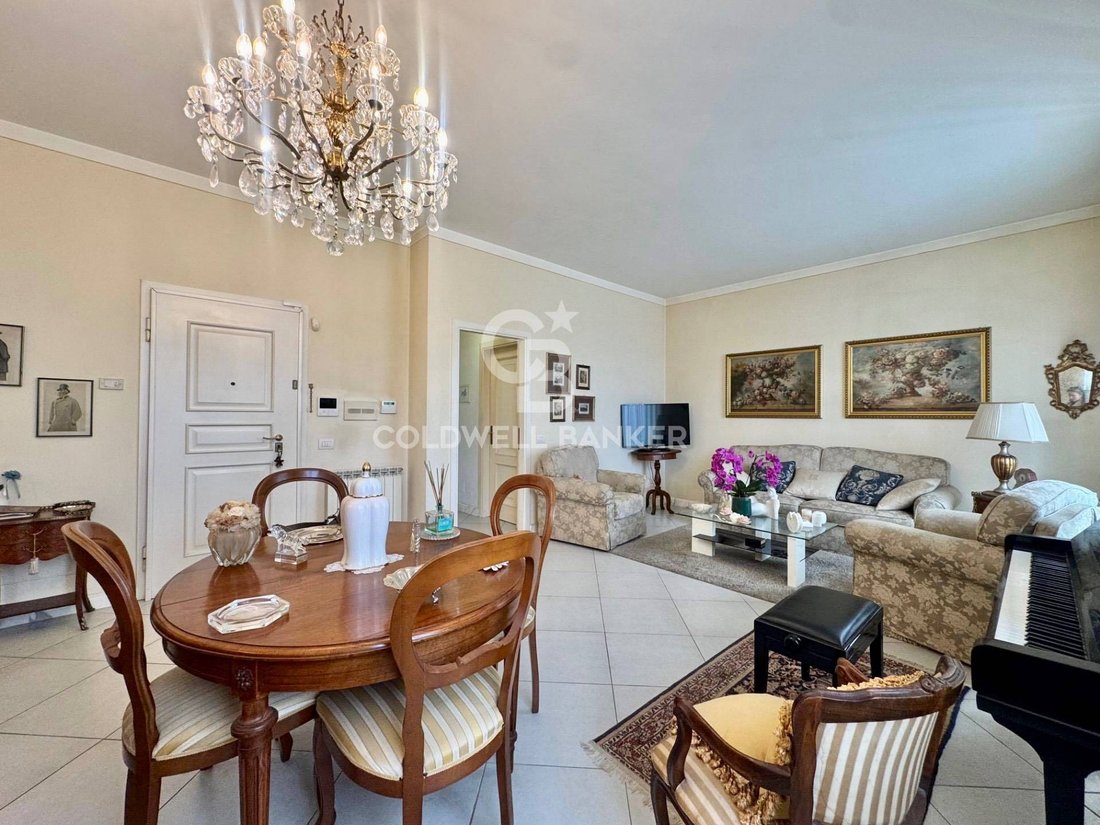 Apartment in Lungomare, Viareggio, Tuscany 1 - 16669952