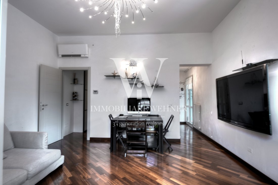 Apartment in Campione d'Italia, Lombardy, Italy 2 - 16668827