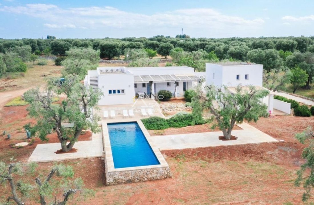 Villa in Carovigno, Apulia, Italy 1 - 16623294