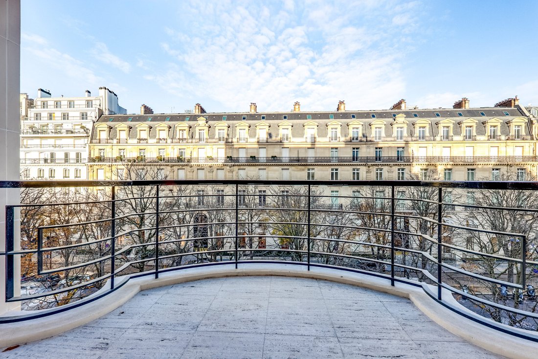 Apartment in Saint Philippe du Roule, Paris 8e Arrondissement, Paris 1 - 16668954