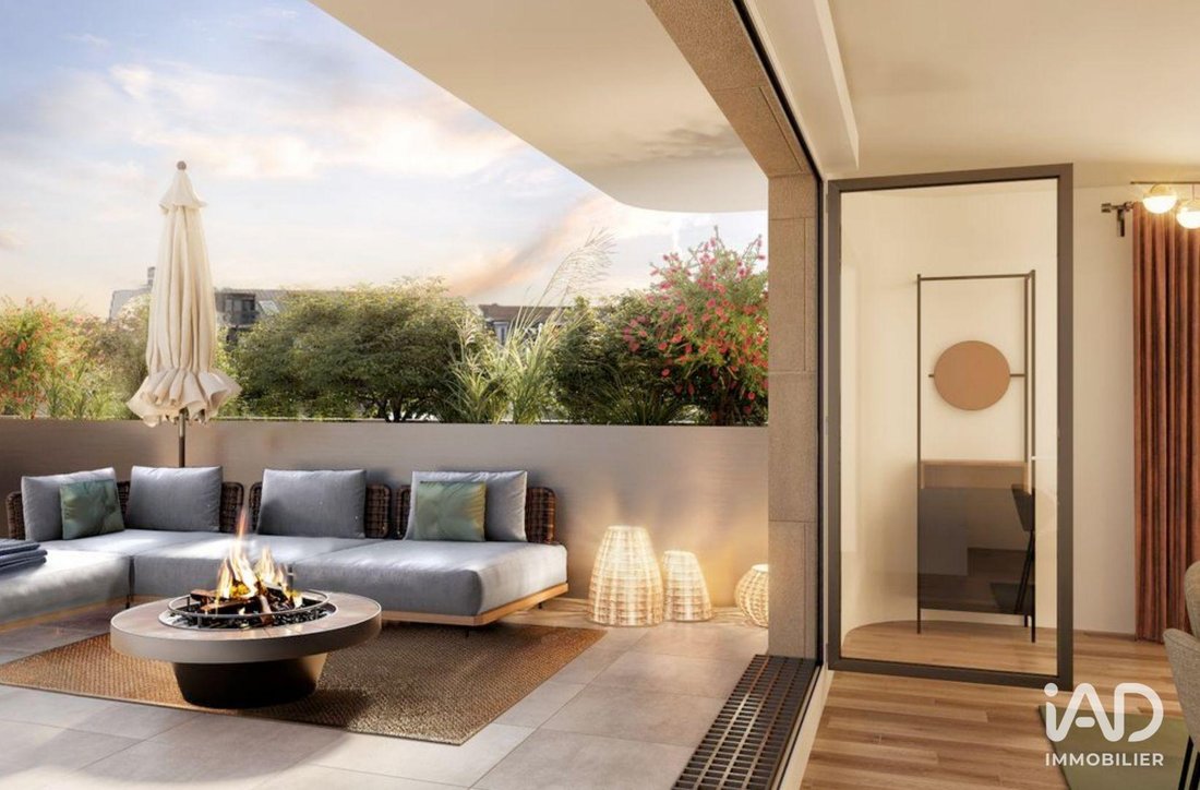Apartment in Centre Ville, Clichy, France 2 - 16668536