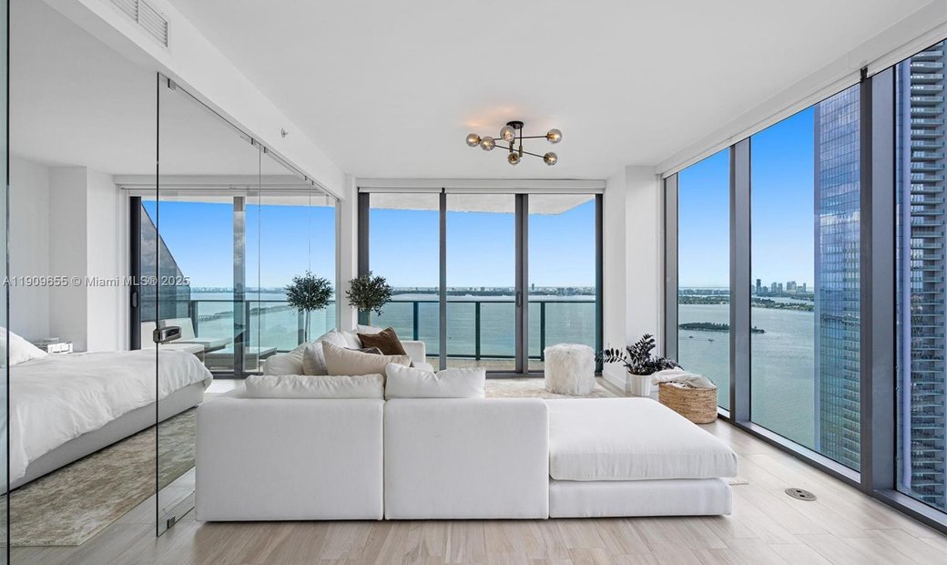 Condominium In Miami In Miami, Florida, United States For Sale (16669893)
