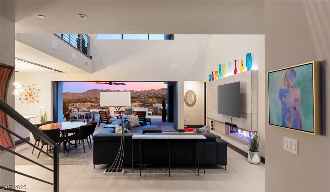 Single Family Residence In Henderson In Henderson, Nevada, United ...