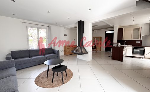 House in Peri, Joinville-le-Pont, France 1