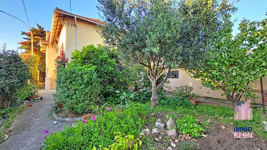 House in Coste Chaude-Mauveou, La Seyne-sur-Mer, France 2 - 16670723