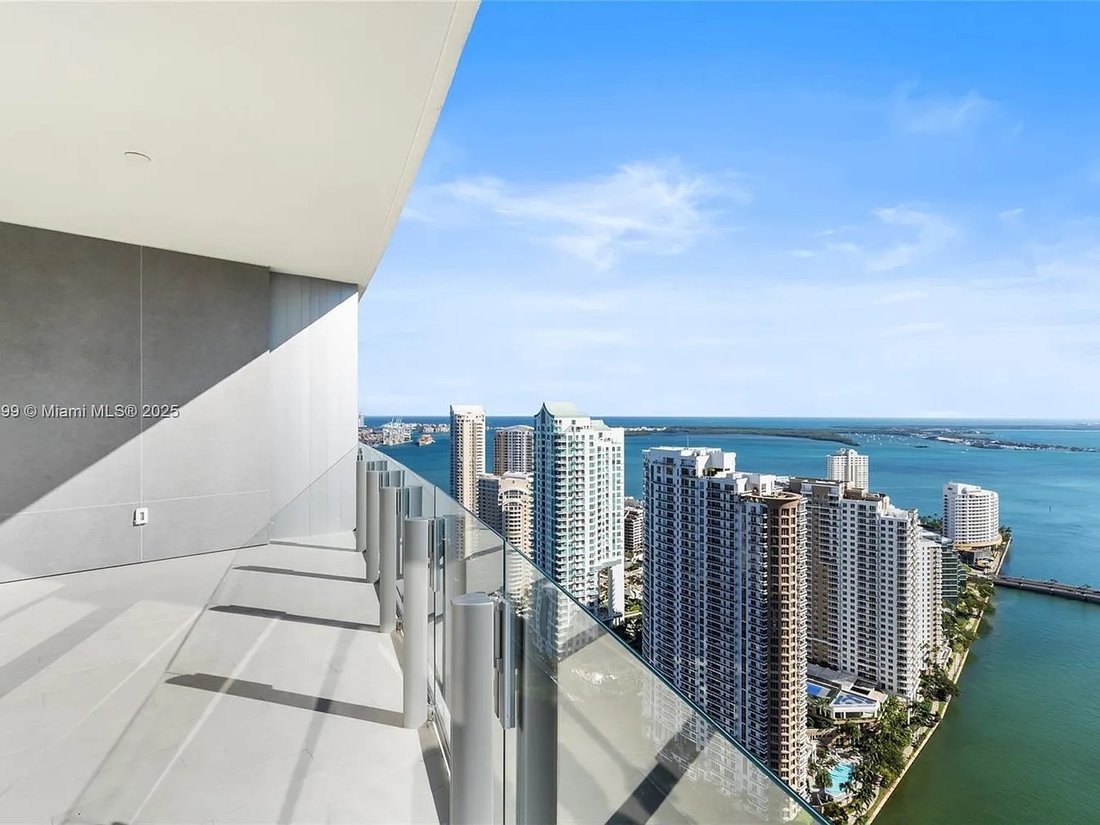 Condo in Miami, Florida, United States 1 - 16669492