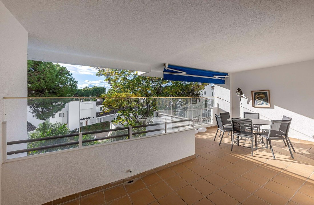 Apartment in Puerto Banus, Marbella, Spain 5 - 16667911
