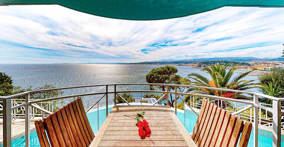 Villa in Mont Boron, Nice, Provence-Alpes-Côte d'Azur 1 - 16669450