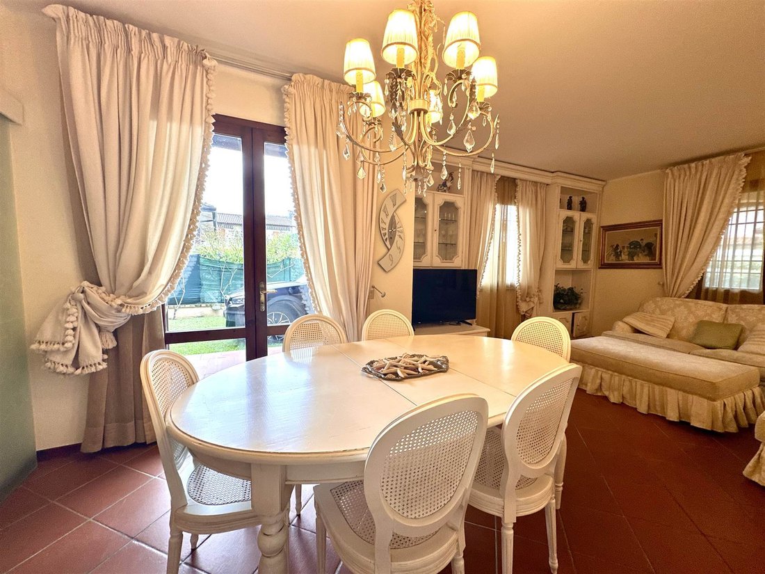 Center, Forte dei Marmi, Tuscany 4 - 16463475