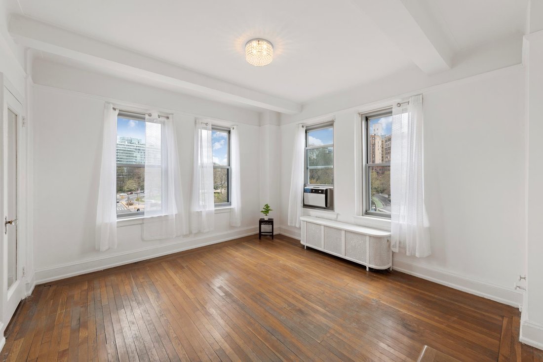 Co Op in New York, New York, United States 3 - 11923890
