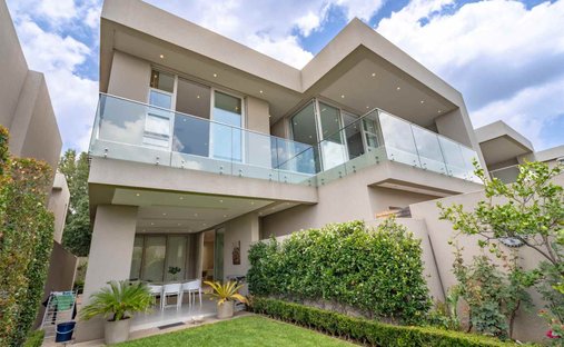 Country House in Alexandra, Gauteng, South Africa 1