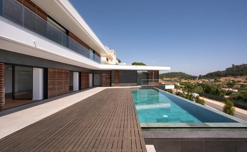 Villa in Sesimbra (Castelo), Setubal, Portugal 1