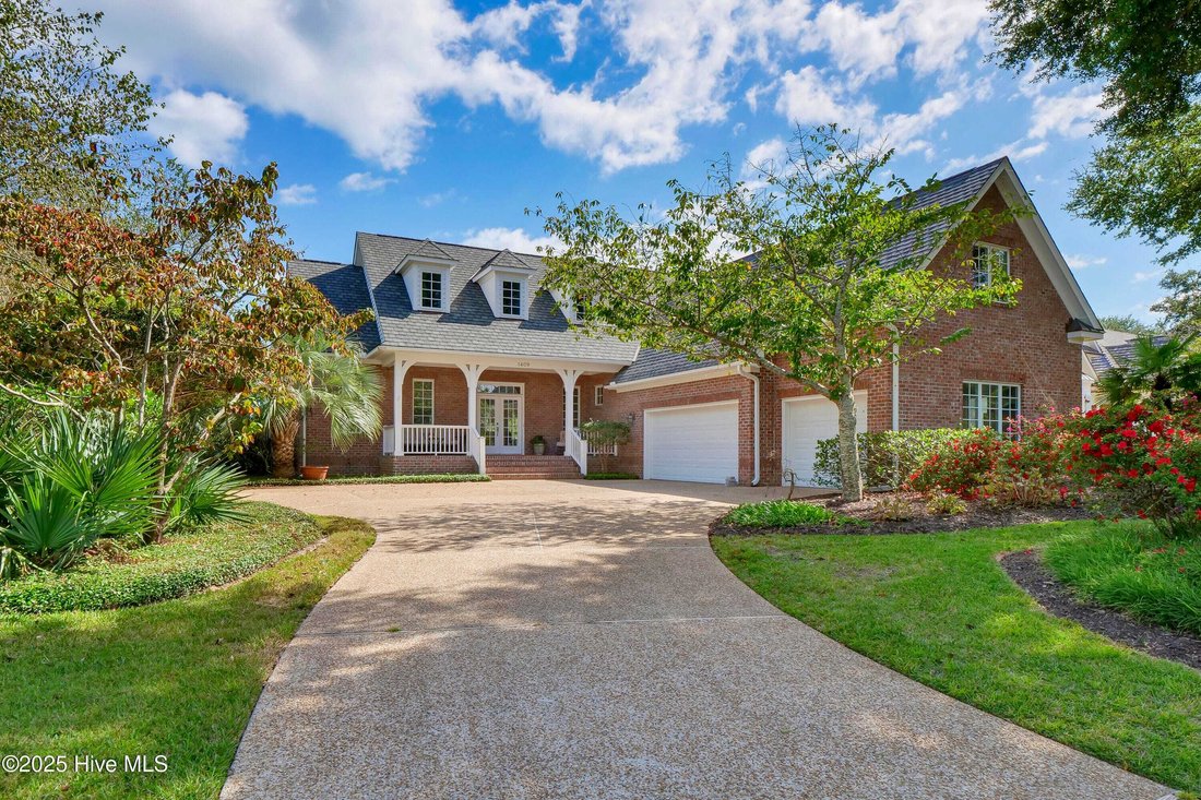 A Golf Course And Waterfront En Wilmington, Carolina Del Norte, Estados