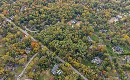 Land in Beverly Hills, Michigan, United States 1