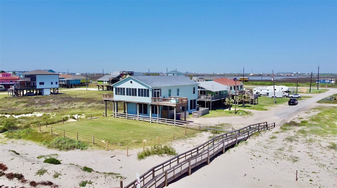House in Freeport, Texas, United States 1 - 16669656