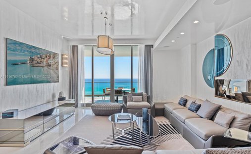 Condo in Golden Beach, Florida, United States 1