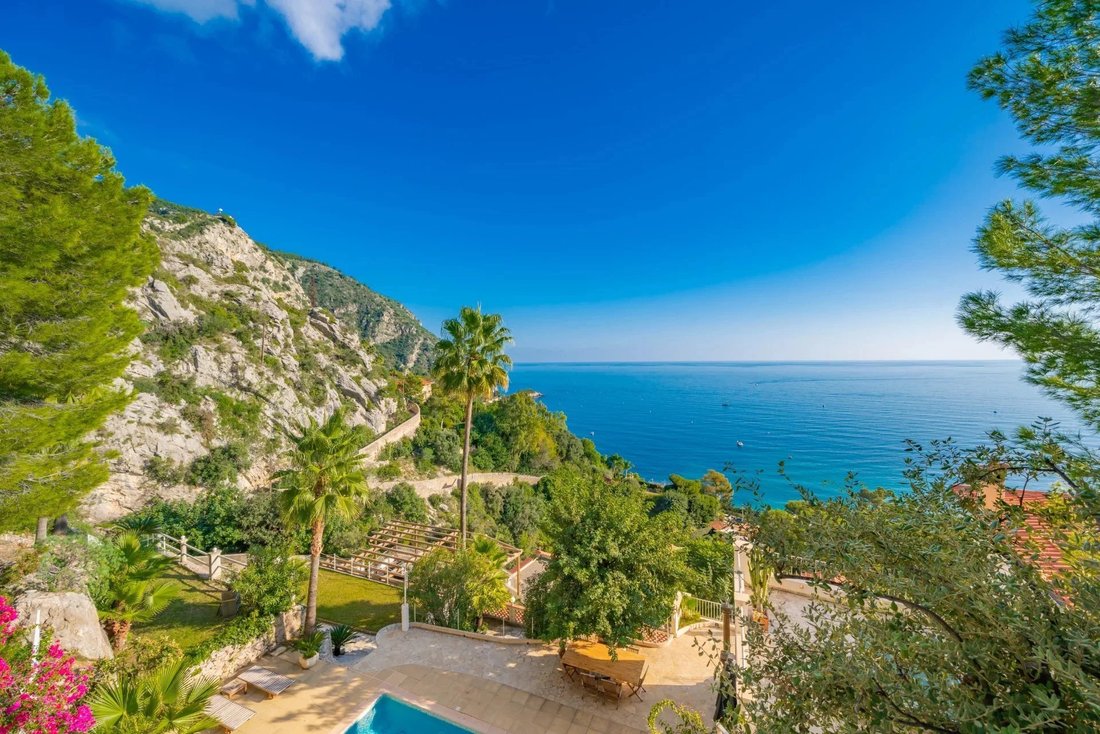Villa in French Riviera, Provence-Alpes-Côte d'Azur, France 5 - 16669429