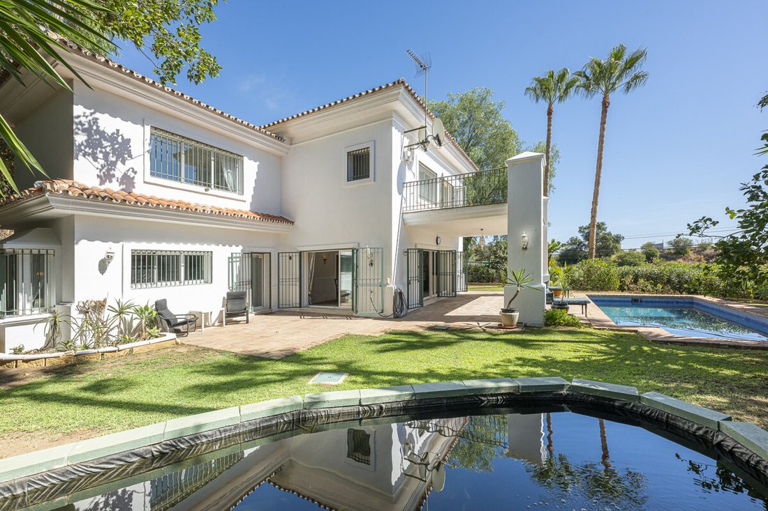 Villa in Marbella, Andalusia, Spain 2 - 16338245