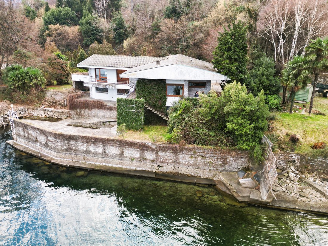 Villa in Baveno, Piedmont, Italy 2 - 16671147